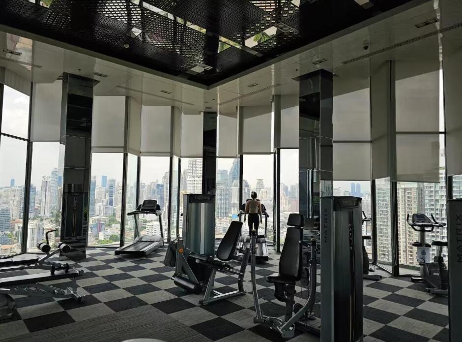 דירה Bts Thonglor Luxury 35sqm With Pool & Sauna *