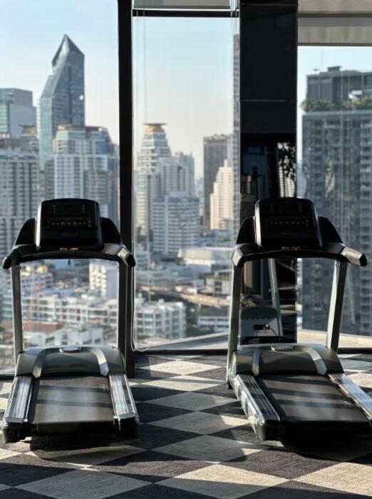 Bts Thonglor Luxury 35sqm With Pool & Sauna * בנגקוק